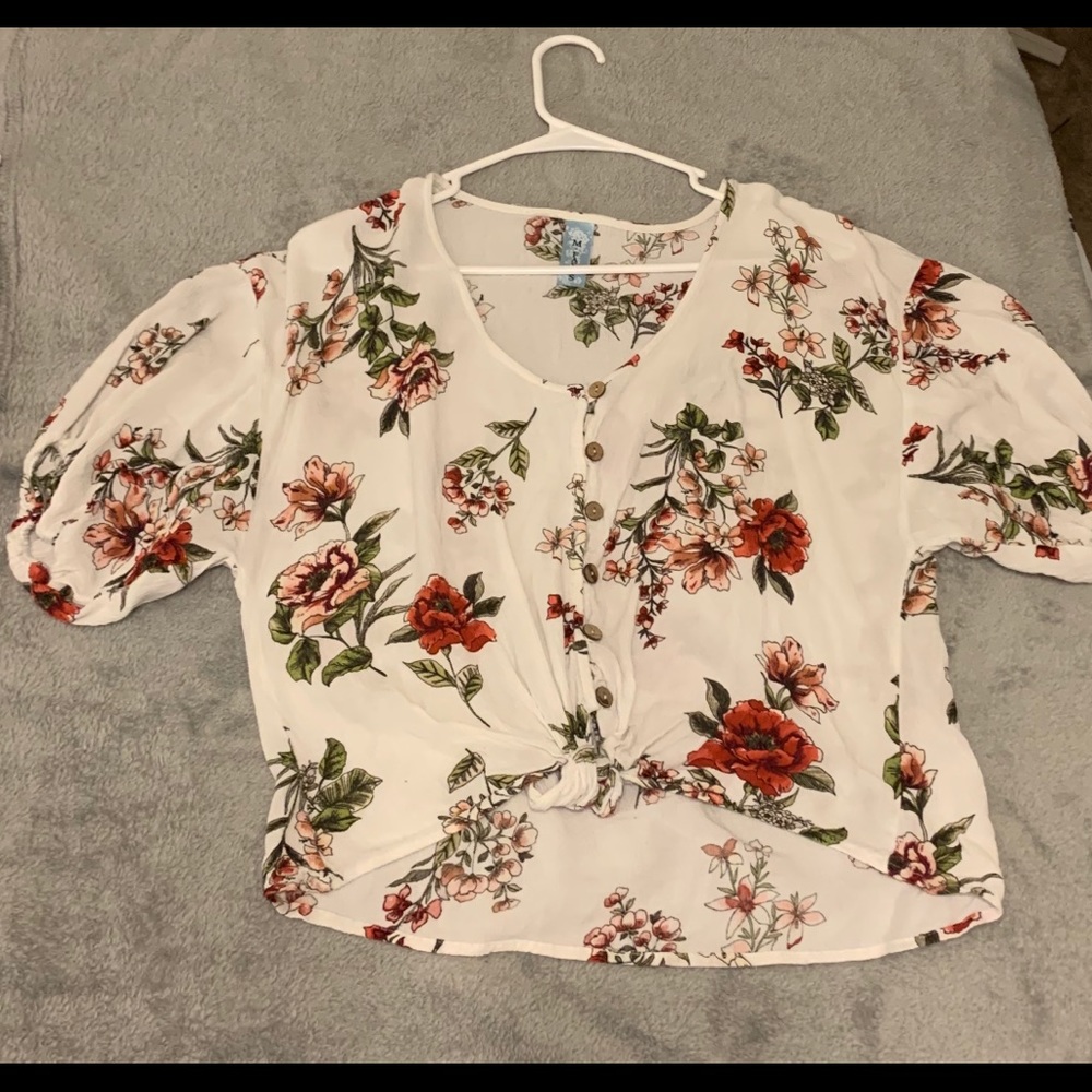 Floral button up